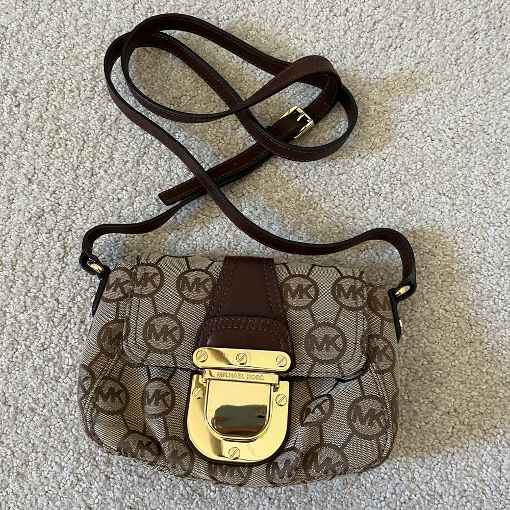 Michael Kors crossbody